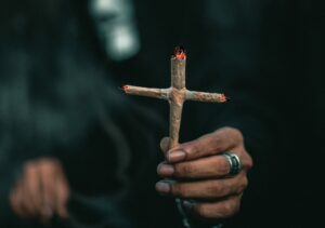 Una semana poco santa